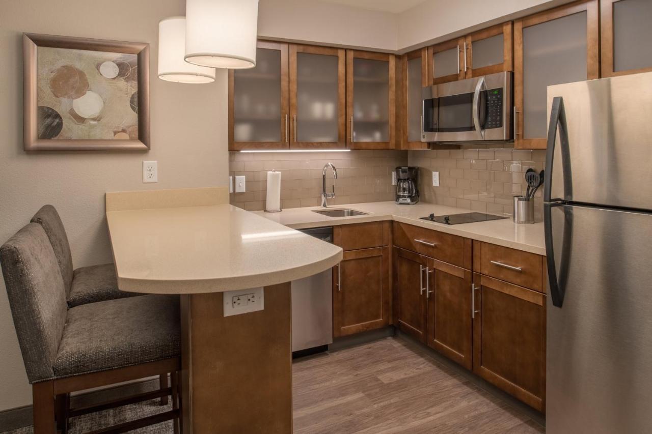 Staybridge Suites - Hillsboro North By Ihg Exterior foto